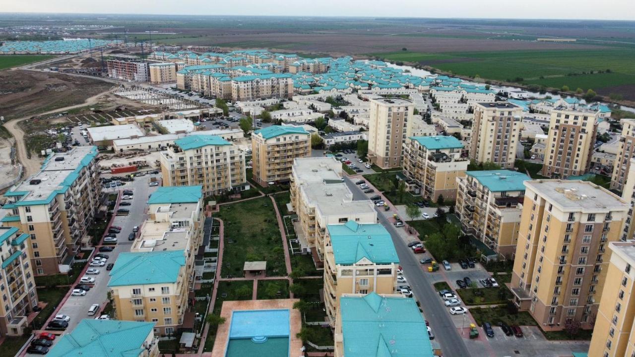 Cosmopolis Studio 1 Stefanestii de Jos Екстериор снимка